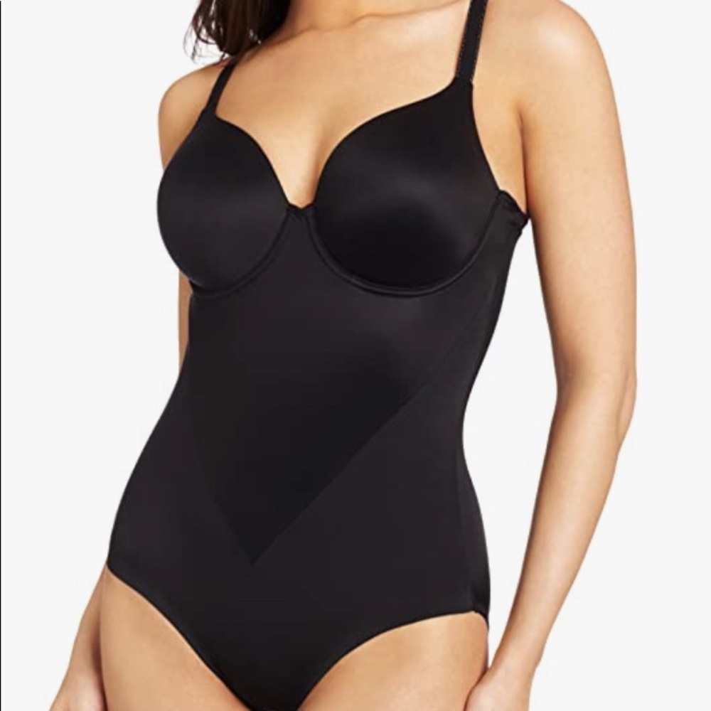 40D - Maidenform shapewear with built-in bra.